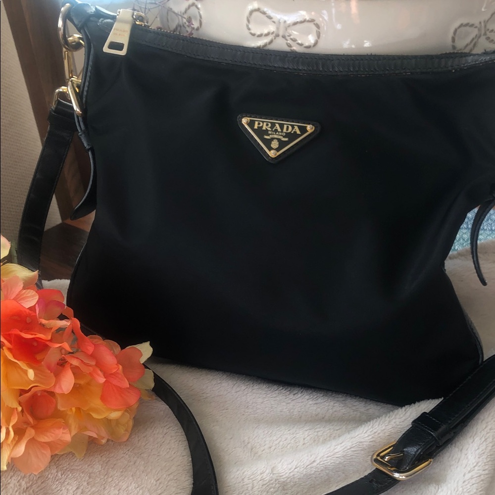 Prada Elegant Black Crossbody Bag